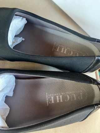 Zapatos anchos Puche Piel Talla 40 Negro/Dorado