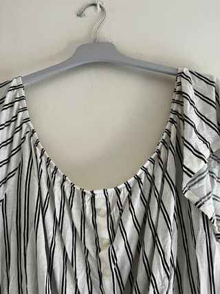 Blusa H&M Hombros Descubiertos Rayas Talla M
