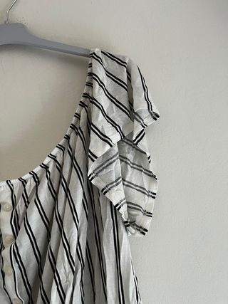 Blusa H&M Hombros Descubiertos Rayas Talla M