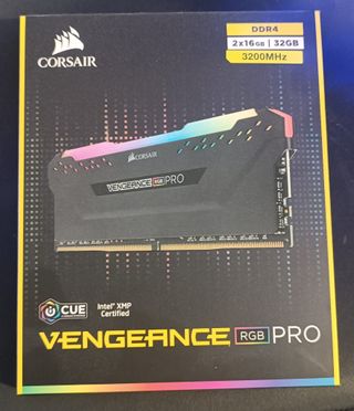 Corsair Vengeance 2x16 CL16 DDR4