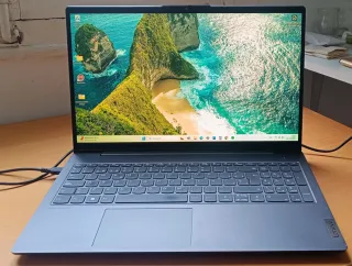 Portátil Lenovo IdeaPad