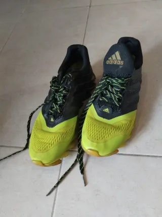 Zapatillas Adidas niño talla 37