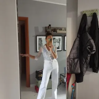 Jeans ampi H&M+Save the Queen top omaggio S