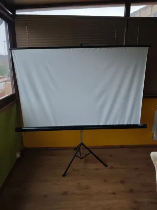Pantalla Proyección Plegable Trípode