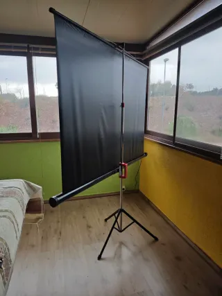 Pantalla Proyección Plegable Trípode