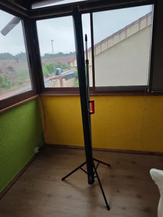 Pantalla Proyección Plegable Trípode