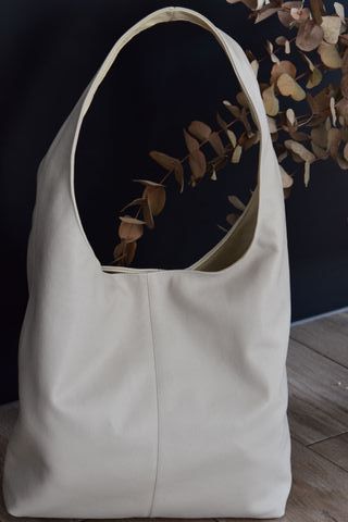 Bolso de cuero hecho a mano – NUEVO – color beige