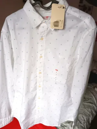 Camisa Levi's Blanca Estampada Talla M