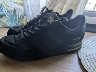 Adidas ZX 750 Negro Dorado