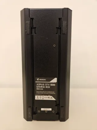 Scatola di gioco Gigabyte Aorus eGPU GTX 1080