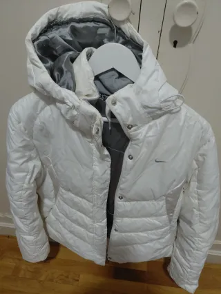 Chaqueta Nike Mujer Blanca y Gris