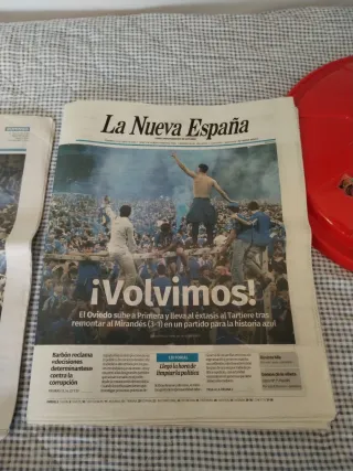 Periódicos del ascenso del Oviedo