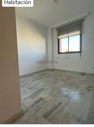 Piso en Avenida del Aeropuerto