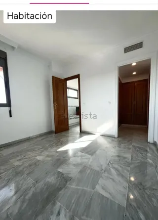 Piso en Avenida del Aeropuerto