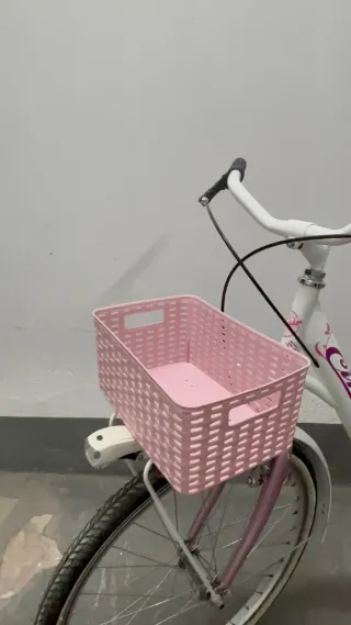 Bicicleta para niñas en buenísimo estado