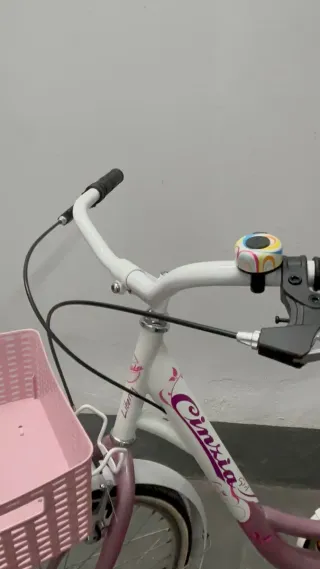 Bicicleta para niñas en buenísimo estado