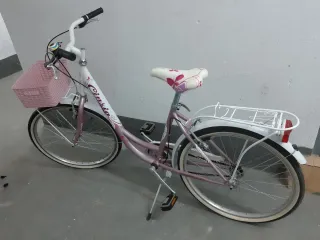 Bicicleta para niñas en buenísimo estado