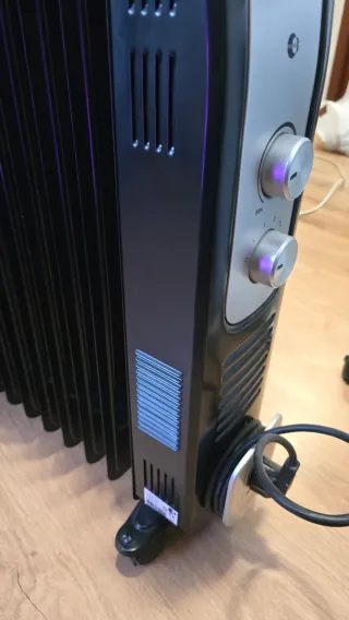 Radiador Eléctrico Equation Negro