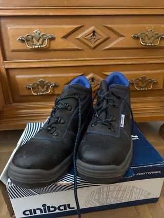 Botas de seguridad Anibal puntera hierro