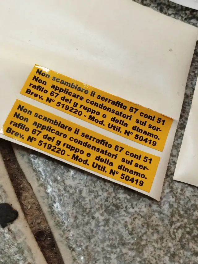 Adhesivos motor Fiat clasico