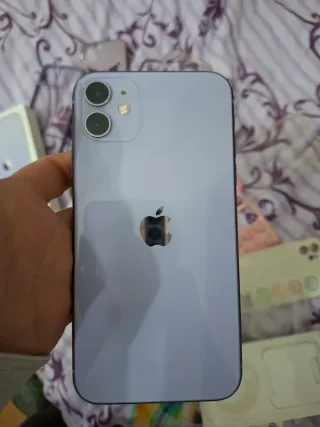 iPhone 11 Morado 128GB