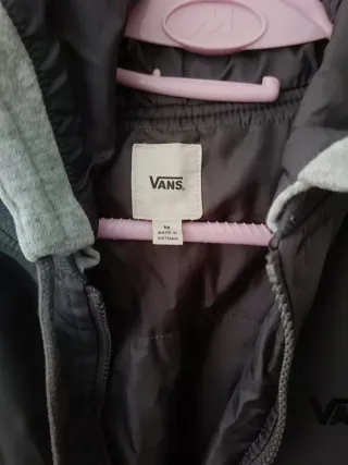Chaqueta Vans Gris con Capucha