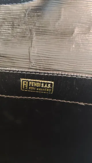 Borsa Fendi tracolla vintage nera in ottimo stato