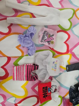 Lote Ropa y Accesorios Barbie