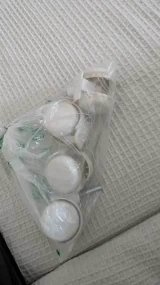 Minicuna blanca con estampado gris