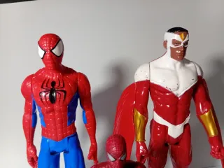 Figuras Marvel: Spiderman, Falcon, Punisher, Dared
