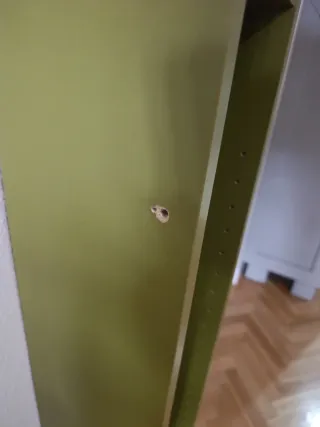 Estantería estrecha verde Ikea