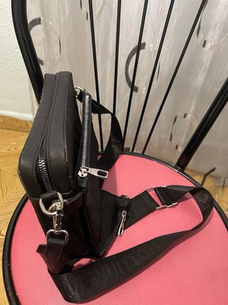 Riñonera Louis Vuitton Negra