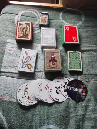Lote Cartas Fournier, española y poker + regalo