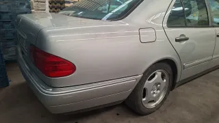 Mercedes-Benz Clase E 1996