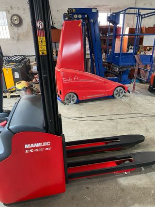 Apilador Manitou ES 410 AC