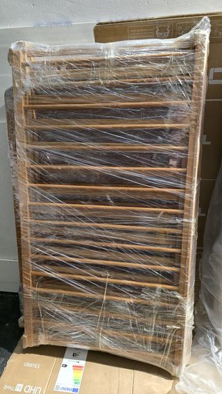 Cuna de madera para bebé