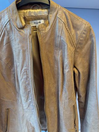 Chaqueta de piel mujer marrón y dorada