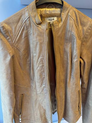 Chaqueta de piel mujer marrón y dorada