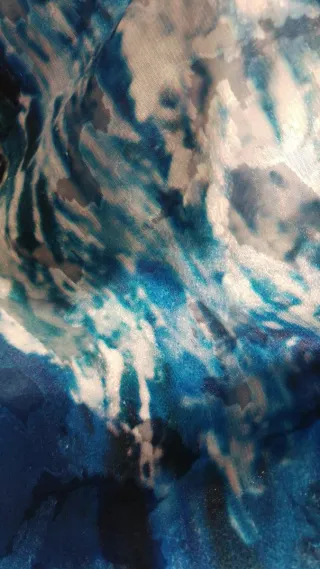 Conjunto de chaqueta y falda estampado