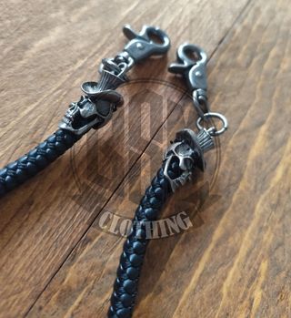 Catena portafoglio con teschio