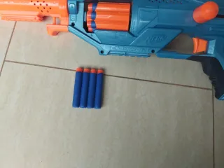 Nerf Elite Eaglepoint Blaster con Mira