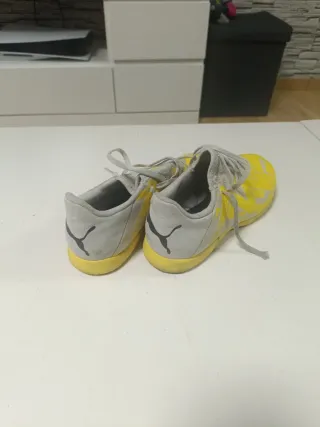 Sneakers futsal Puma Future Play TT per bambini