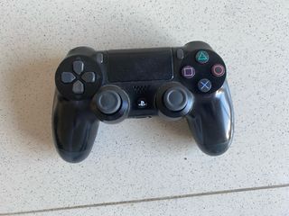 Consola PlayStation 4 Pro Negra + 2 Mandos