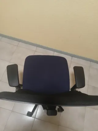 Silla Steelcase Please Brazos 3D