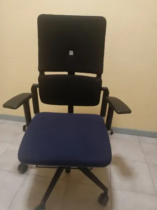 Silla Steelcase Please Brazos 3D