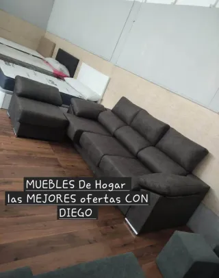 Nuovo divano chaise longue in tessuto Aqualine, ideale per famiglie e animali domestici, facile da pulire e resistente, con sedili scorrevoli e schienali reclinabili per il massimo comfort, include 2 pouf, due cuscini e cassetto nel chaise longue per il