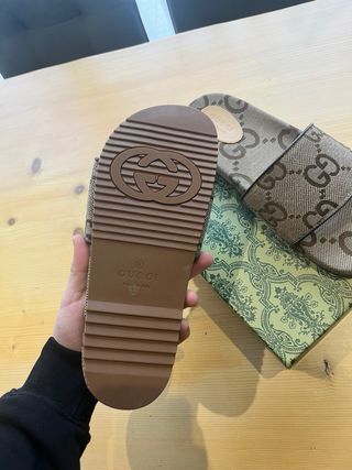 Ciabatte Gucci Beige e Marrone