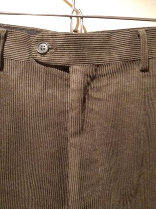 Pantalón de Pana Verde Raya Fina