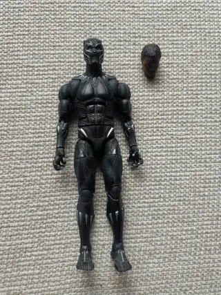 Figura de Black Panther Marvel Legends
