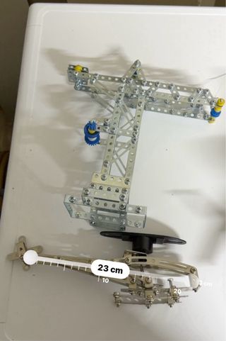 Kit costruzione tipo Meccano